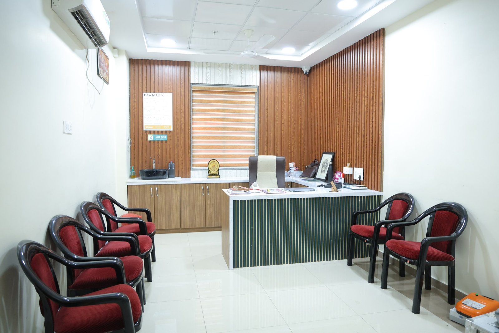 Doctor Consultation Cabin